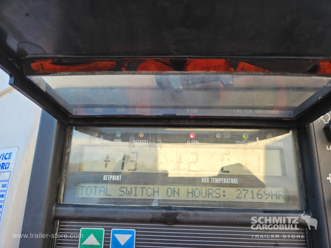 SCHMITZ Reefer Multitemp - Félpótkocsi hőszigetelt: 5 kép. SCHMITZ Reefer Multitemp - Félpótkocsi hőszigetelt: 5 kép.