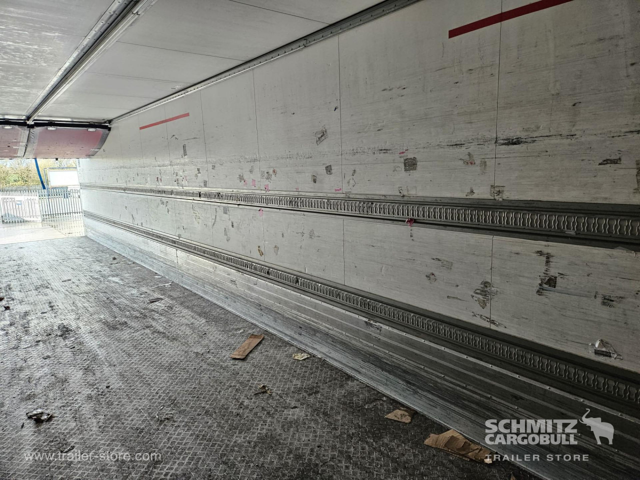 SCHMITZ Reefer Multitemp - Félpótkocsi hőszigetelt: 5 kép. SCHMITZ Reefer Multitemp - Félpótkocsi hőszigetelt: 5 kép.