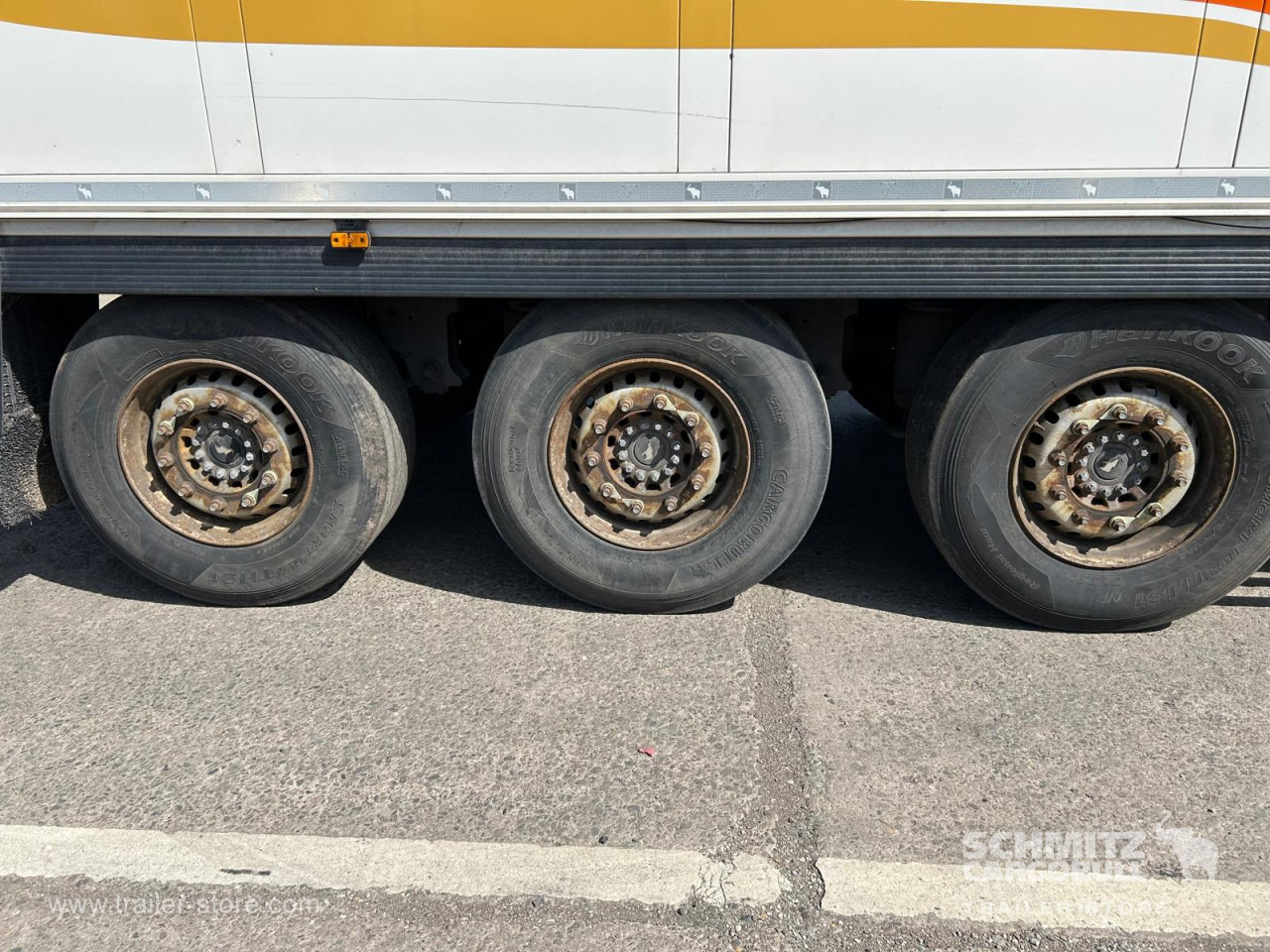 SCHMITZ Reefer Standard - Félpótkocsi hőszigetelt: 5 kép. SCHMITZ Reefer Standard - Félpótkocsi hőszigetelt: 5 kép.