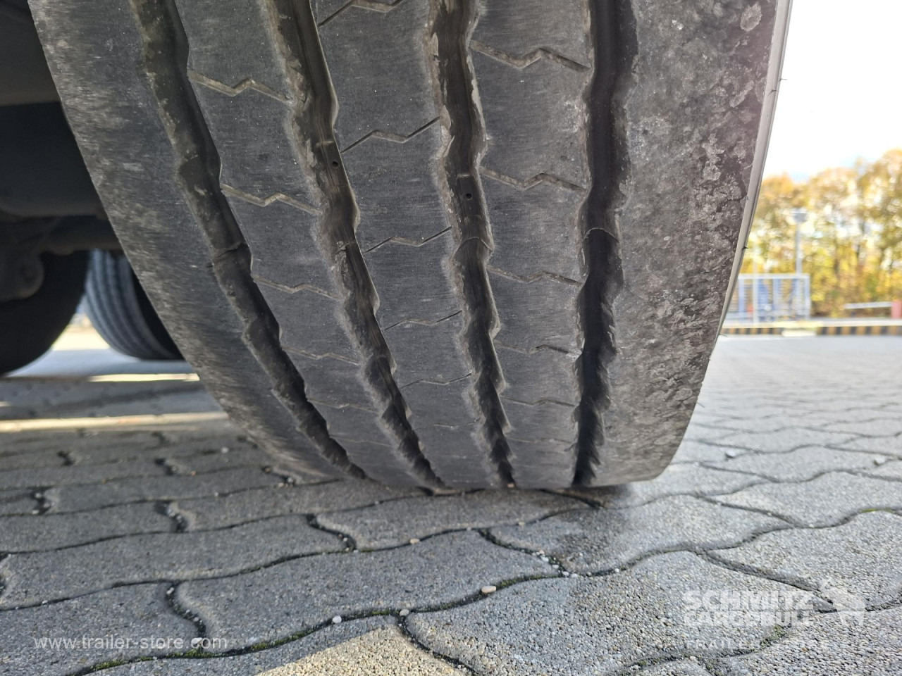 SCHMITZ Reefer Multitemp - Félpótkocsi hőszigetelt: 5 kép. SCHMITZ Reefer Multitemp - Félpótkocsi hőszigetelt: 5 kép.