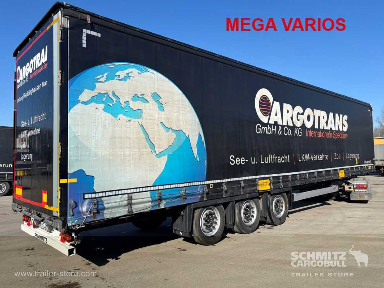SCHMITZ Curtainsider Mega - Ponyvás félpótkocsi: 1 kép. SCHMITZ Curtainsider Mega - Ponyvás félpótkocsi: 1 kép.