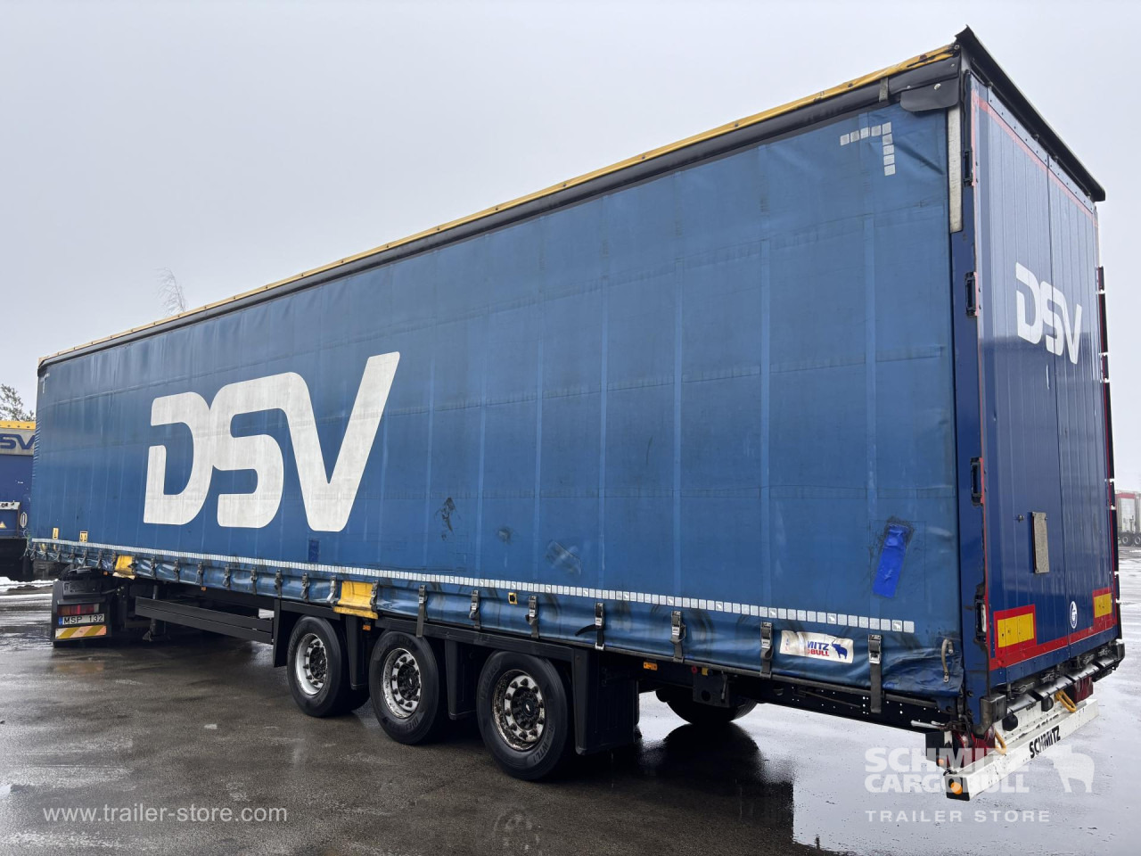 SCHMITZ Curtainsider Mega - Ponyvás félpótkocsi: 5 kép. SCHMITZ Curtainsider Mega - Ponyvás félpótkocsi: 5 kép.