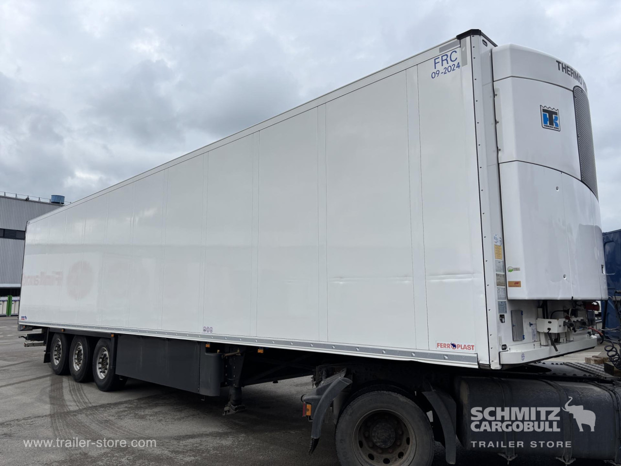 SCHMITZ Reefer Standard Double deck - Félpótkocsi hőszigetelt: 1 kép. SCHMITZ Reefer Standard Double deck - Félpótkocsi hőszigetelt: 1 kép.