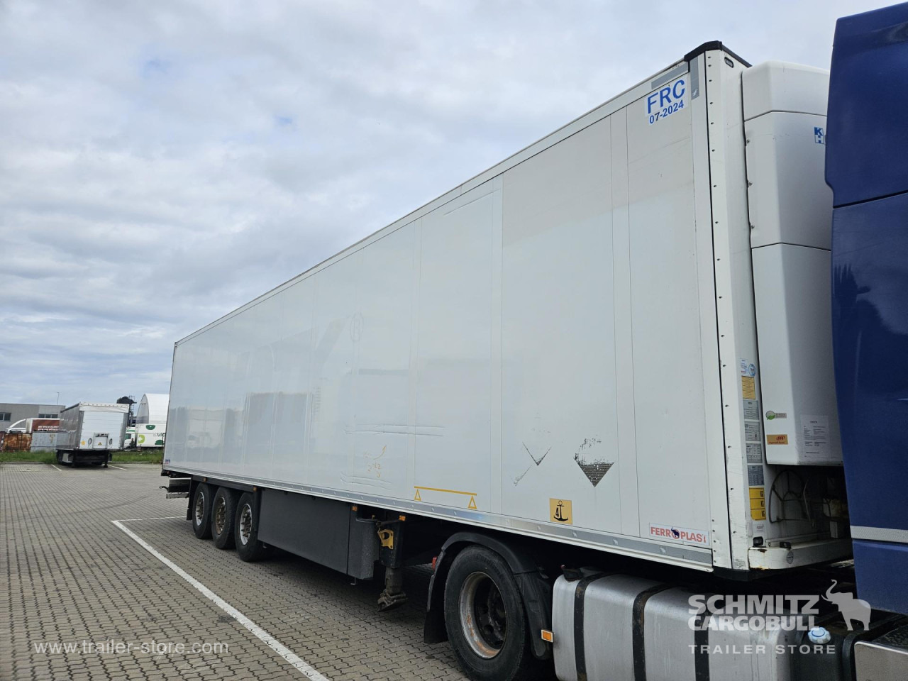 SCHMITZ Reefer Standard Double deck - Félpótkocsi hőszigetelt: 4 kép. SCHMITZ Reefer Standard Double deck - Félpótkocsi hőszigetelt: 4 kép.