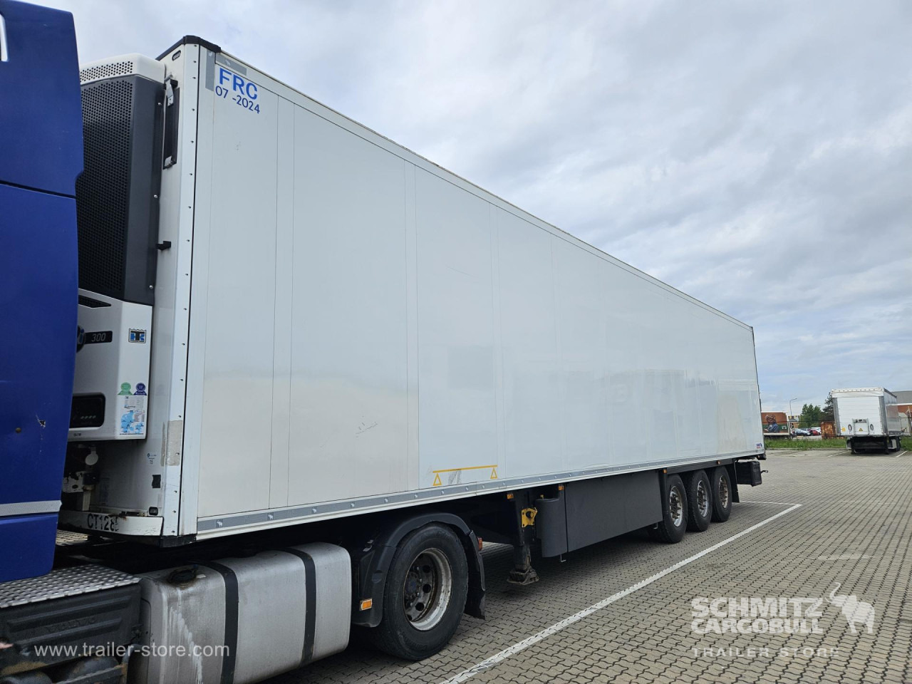 SCHMITZ Reefer Standard Double deck - Félpótkocsi hőszigetelt: 3 kép. SCHMITZ Reefer Standard Double deck - Félpótkocsi hőszigetelt: 3 kép.