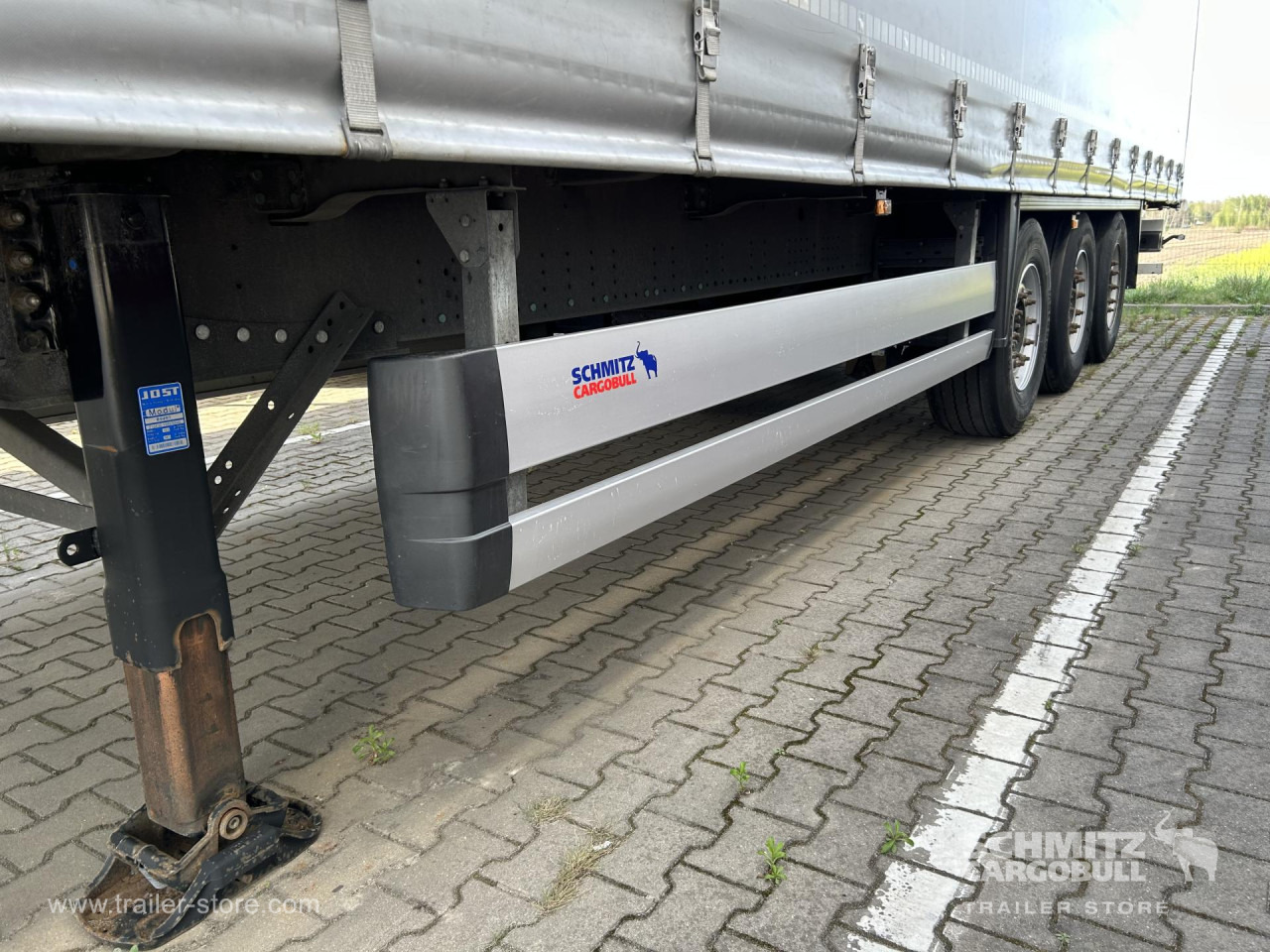 Ponyvás félpótkocsi SCHMITZ Curtainsider Standard: 9 kép.