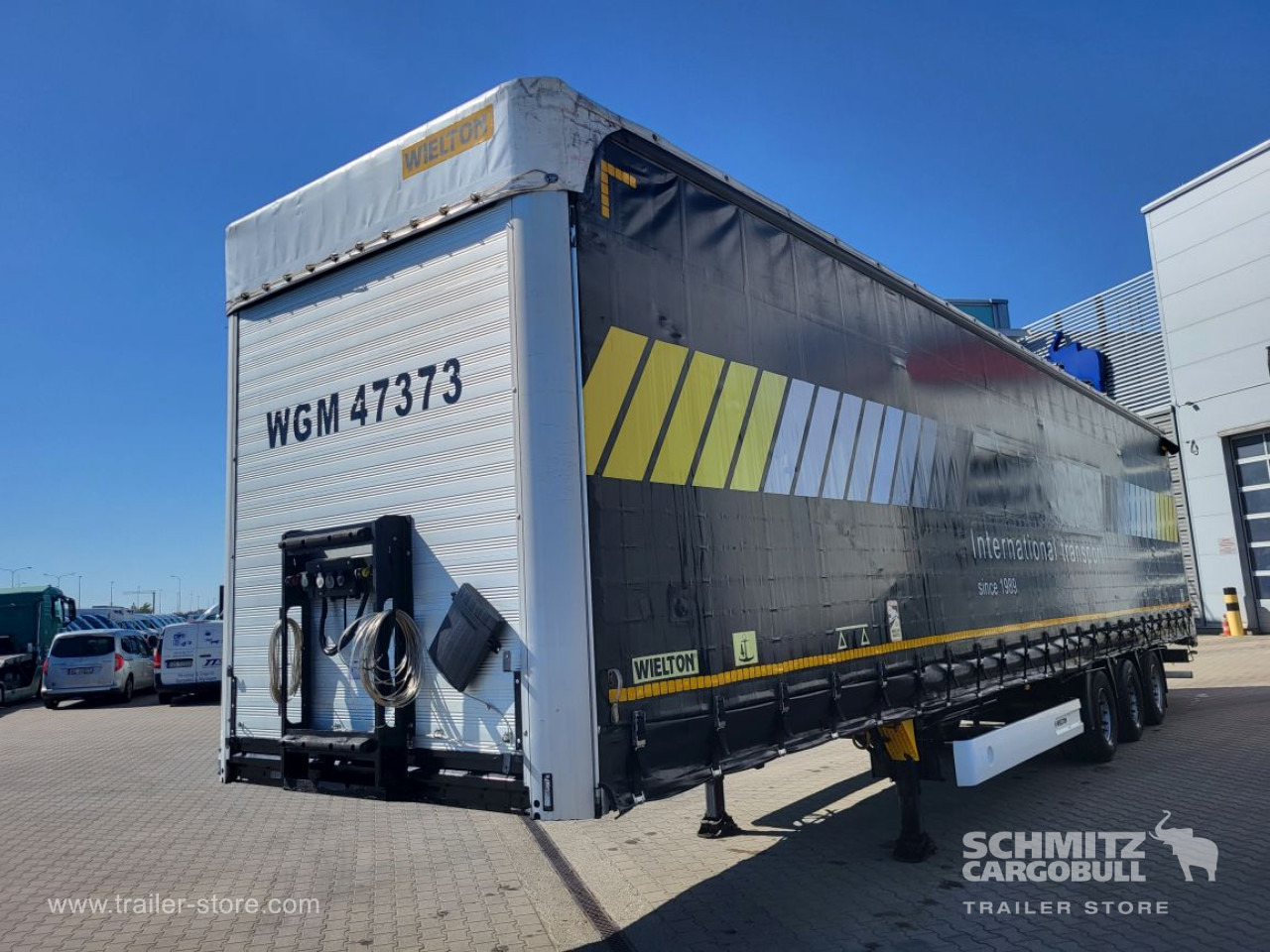 WIELTON Curtainsider Mega - Ponyvás félpótkocsi: 1 kép. WIELTON Curtainsider Mega - Ponyvás félpótkocsi: 1 kép.