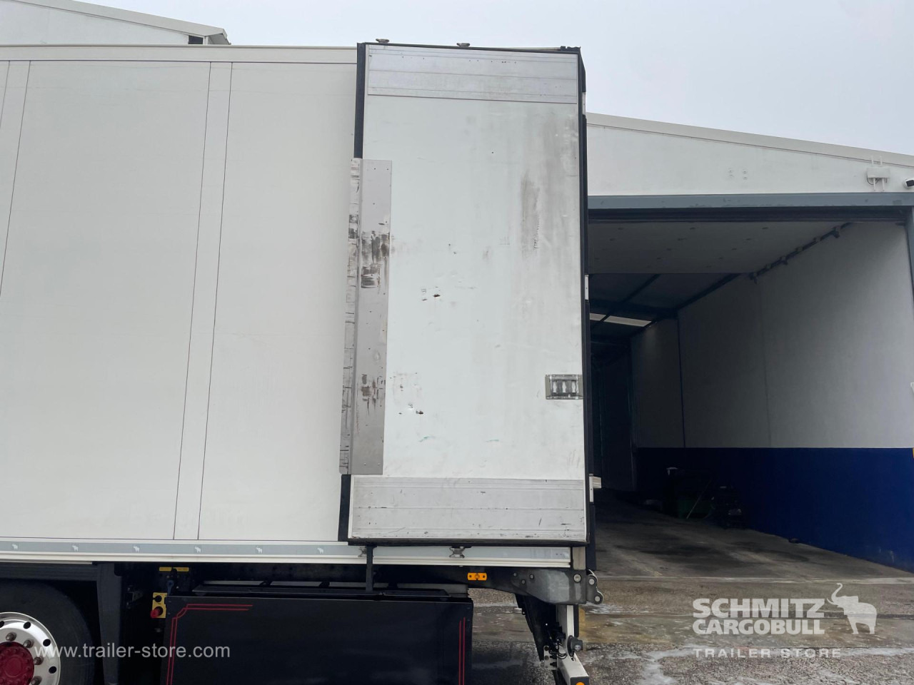 SCHMITZ Reefer Multitemp - Félpótkocsi hőszigetelt: 5 kép. SCHMITZ Reefer Multitemp - Félpótkocsi hőszigetelt: 5 kép.