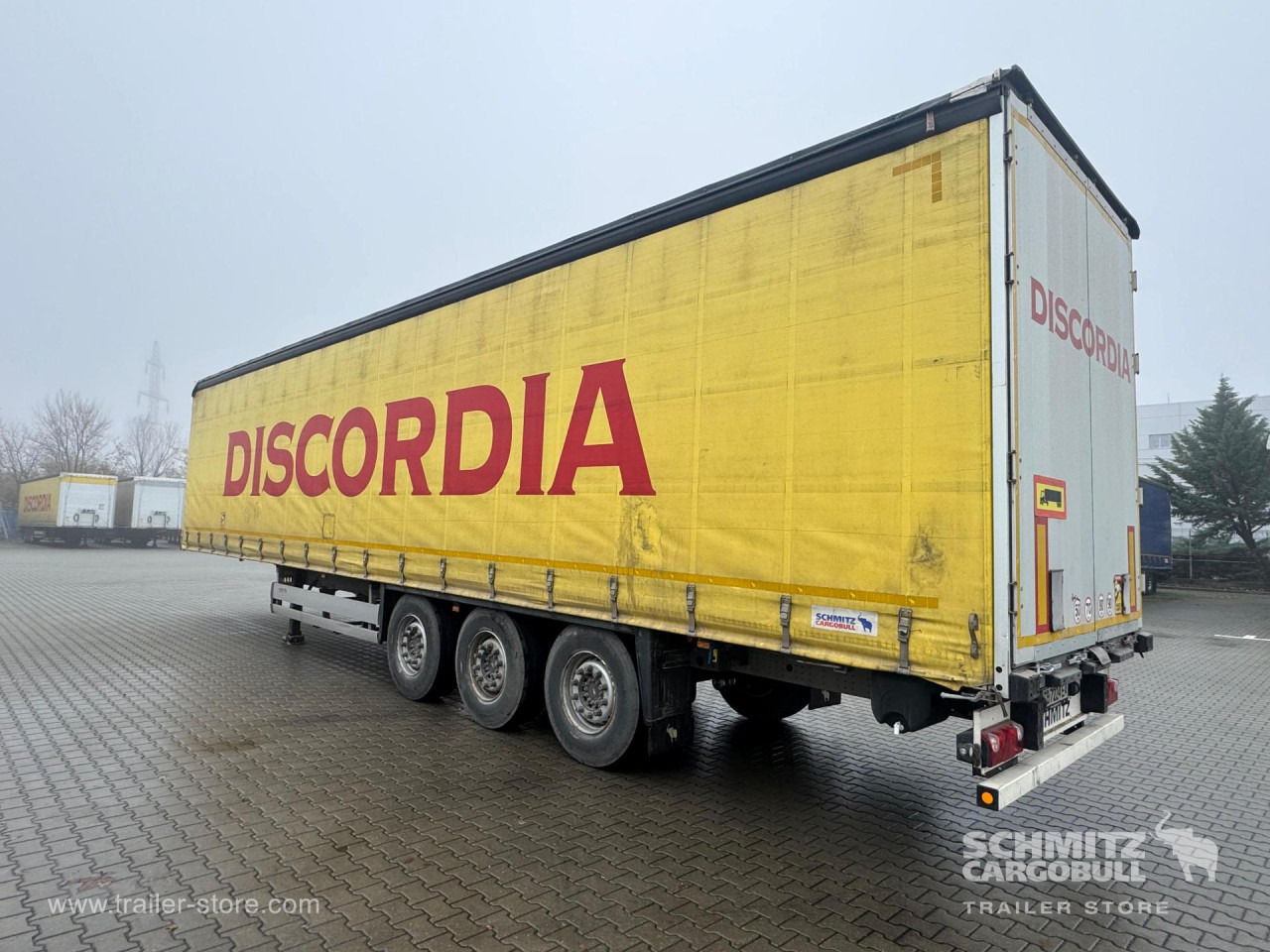 SCHMITZ Curtainsider Standard - Ponyvás félpótkocsi: 5 kép. SCHMITZ Curtainsider Standard - Ponyvás félpótkocsi: 5 kép.
