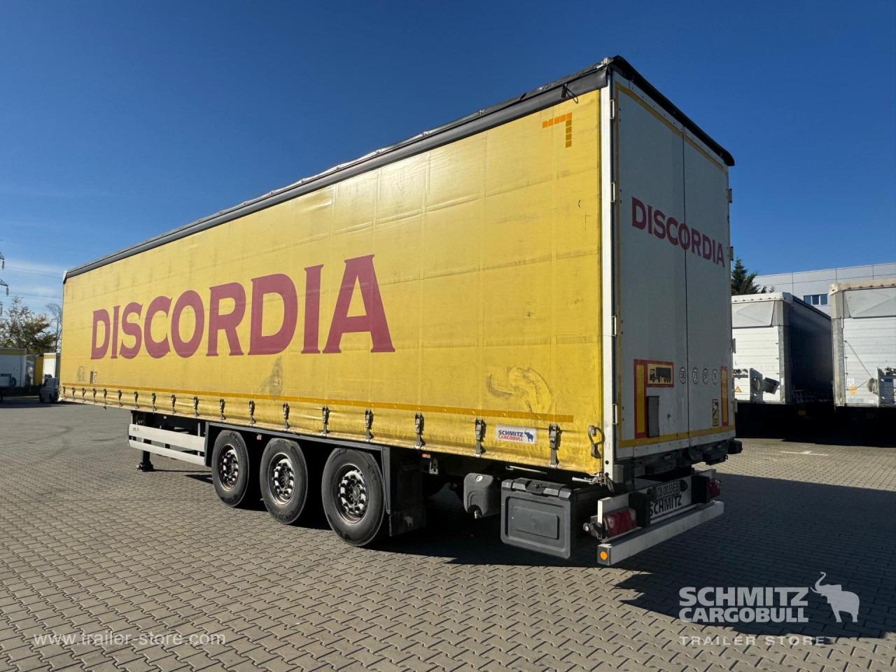 SCHMITZ Curtainsider Standard - Ponyvás félpótkocsi: 5 kép. SCHMITZ Curtainsider Standard - Ponyvás félpótkocsi: 5 kép.