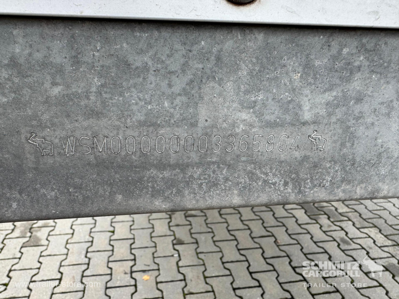 SCHMITZ Curtainsider Standard - Ponyvás félpótkocsi: 3 kép. SCHMITZ Curtainsider Standard - Ponyvás félpótkocsi: 3 kép.