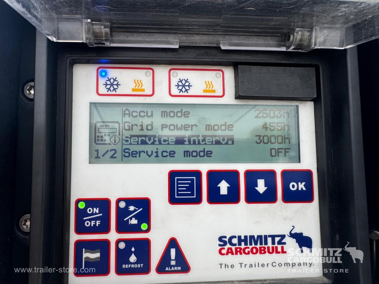 SCHMITZ Reefer Multitemp - Félpótkocsi hőszigetelt: 3 kép. SCHMITZ Reefer Multitemp - Félpótkocsi hőszigetelt: 3 kép.