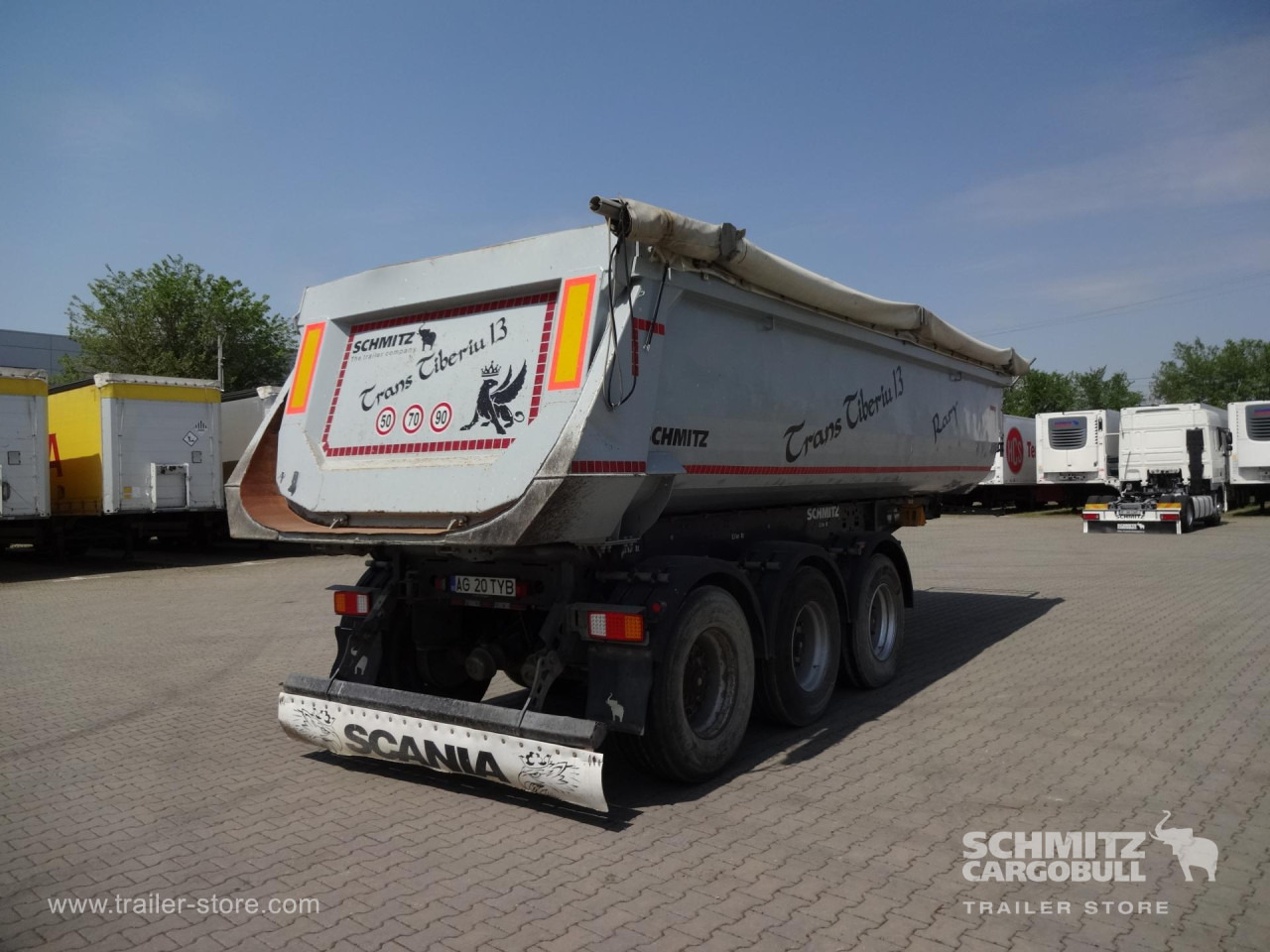 SCHMITZ Tipper Steel half pipe body 24m³ - Félpótkocsi billenőplatós: 3 kép. SCHMITZ Tipper Steel half pipe body 24m³ - Félpótkocsi billenőplatós: 3 kép.