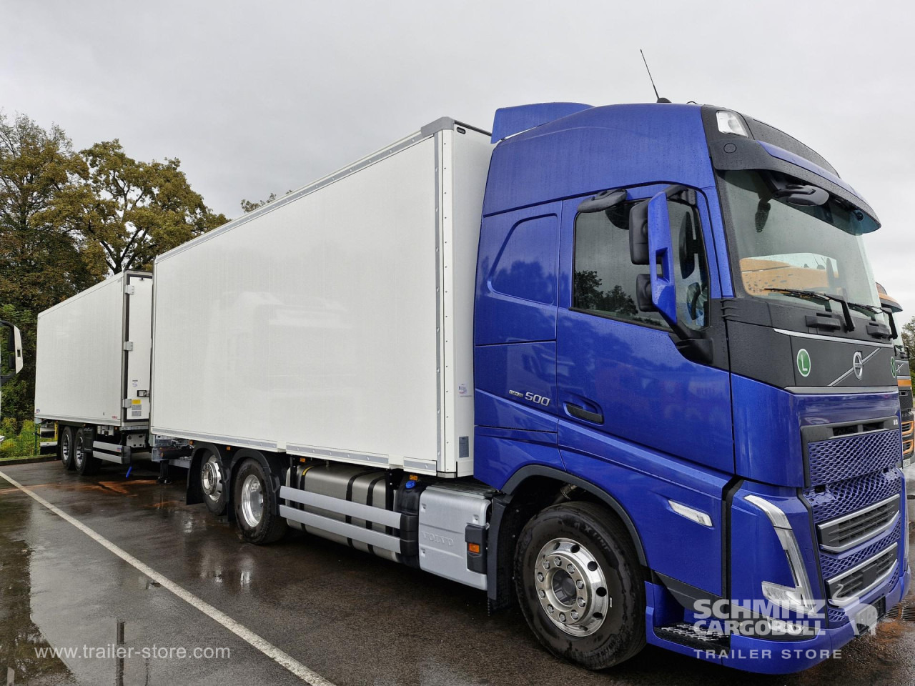 SCHMITZ Trailer Reefer Standard - Pótkocsi hűtős: 1 kép. SCHMITZ Trailer Reefer Standard - Pótkocsi hűtős: 1 kép.