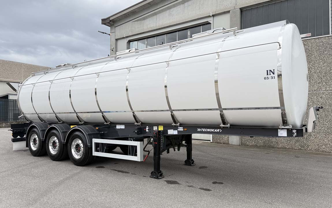 BATA CISTERNA IN PRONTA CONSEGA-NEW FOOD TANK READY FOR DELIVERY - Tartályos félpótkocsi: 5 kép. BATA CISTERNA IN PRONTA CONSEGA-NEW FOOD TANK READY FOR DELIVERY - Tartályos félpótkocsi: 5 kép.