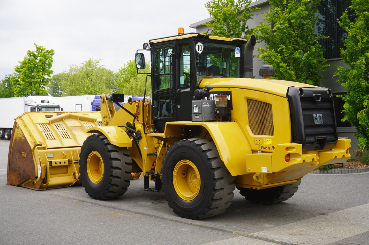 CATERPILLAR 930M Wheel Loader / 2020 / 8000 MTH / Joystick / Long reach - Gumikerekes homlokrakodó: 5 kép. CATERPILLAR 930M Wheel Loader / 2020 / 8000 MTH / Joystick / Long reach - Gumikerekes homlokrakodó: 5 kép.