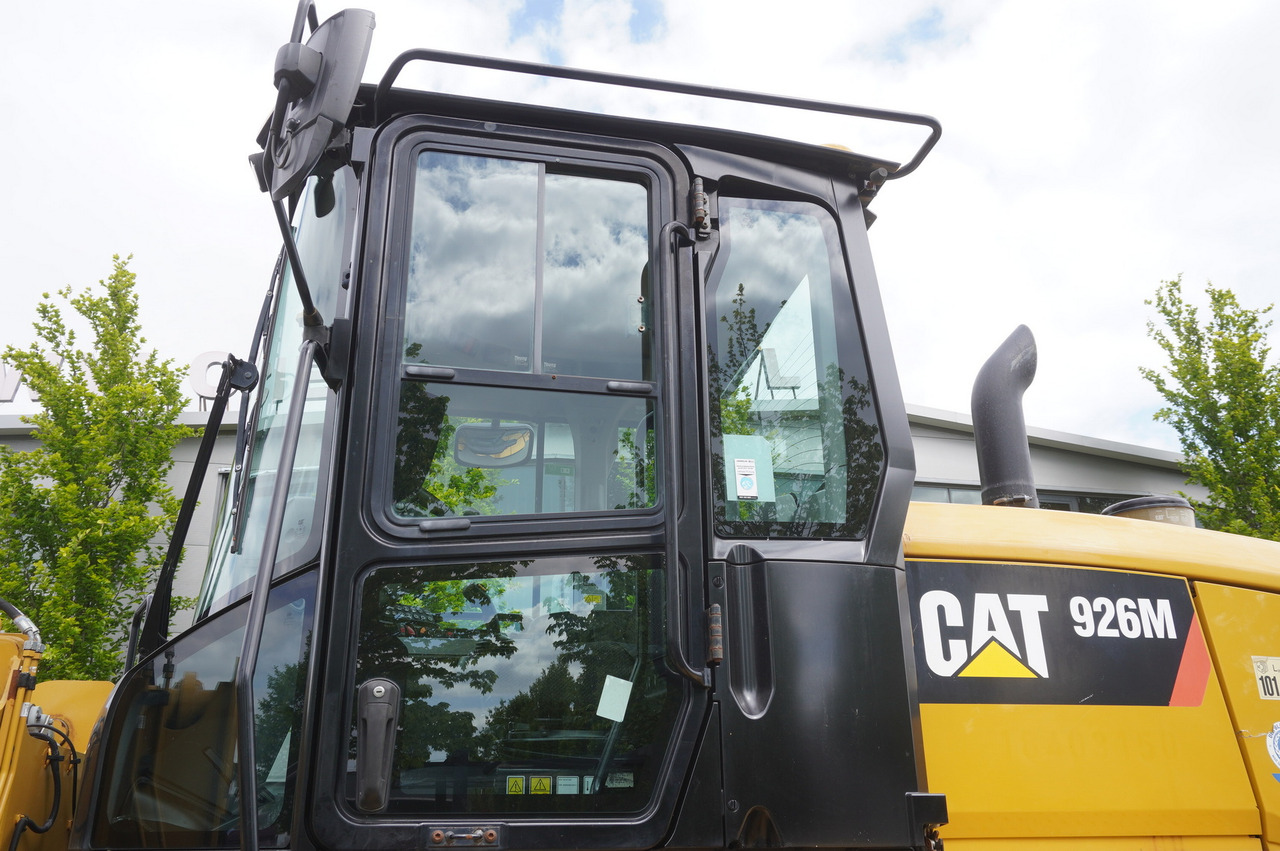 Gumikerekes homlokrakodó CATERPILLAR 930M Wheel Loader / 4500 MTH / Joystick: 17 kép.