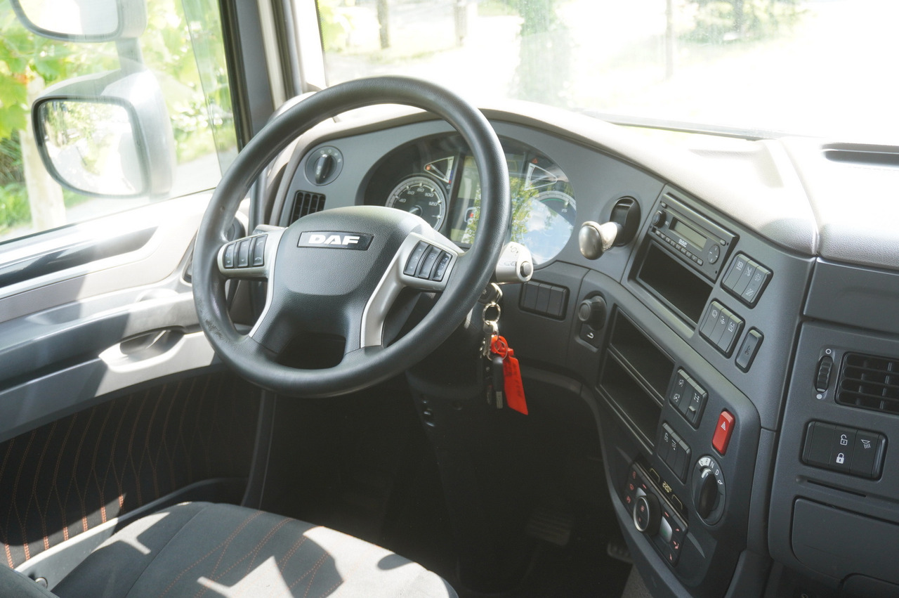 Ponyvás teherautó DAF DAF XF 480 SSC / Curtainsider 19 EPAL / 2021: 16 kép.