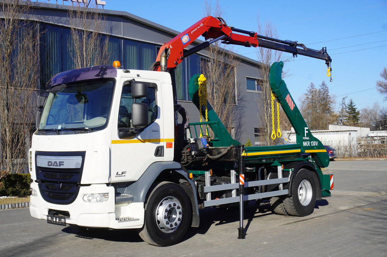 DAF LF 18.310 E6 / Skip loader Fornal NKR 130V / HDS HMF 735 K2 / Manual gearbox - Darus autó: 2 kép. DAF LF 18.310 E6 / Skip loader Fornal NKR 130V / HDS HMF 735 K2 / Manual gearbox - Darus autó: 2 kép.