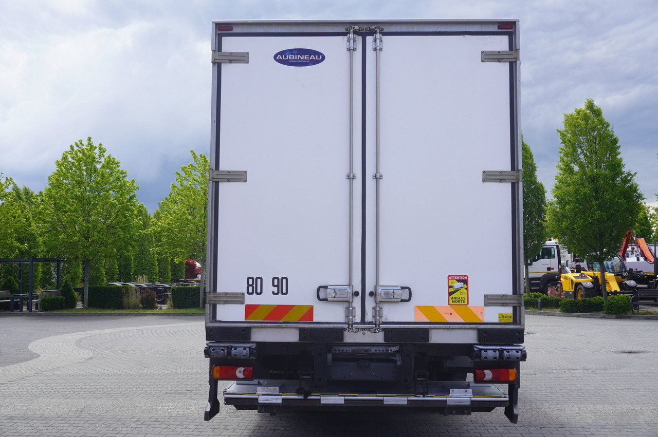 DAF LF 220 / Refrigerator 16 EPAL Multitemp / Carrier Supra 1150 MT / Palfinger 1500 kg - Hűtős teherautó: 4 kép. DAF LF 220 / Refrigerator 16 EPAL Multitemp / Carrier Supra 1150 MT / Palfinger 1500 kg - Hűtős teherautó: 4 kép.