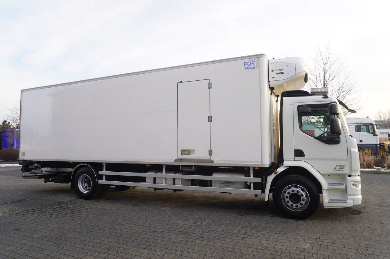 DAF LF 280 / Chereau multi-temperature refrigerator / Dhollandia DHSM.30 lift 2000 kg - Hűtős teherautó: 5 kép. DAF LF 280 / Chereau multi-temperature refrigerator / Dhollandia DHSM.30 lift 2000 kg - Hűtős teherautó: 5 kép.