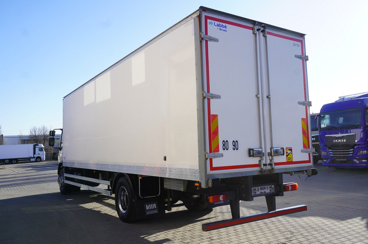 DAF LF 290 / Box superstructure 21 EPAL / 53,000 km! - Dobozos felépítményű teherautó: 5 kép. DAF LF 290 / Box superstructure 21 EPAL / 53,000 km! - Dobozos felépítményű teherautó: 5 kép.