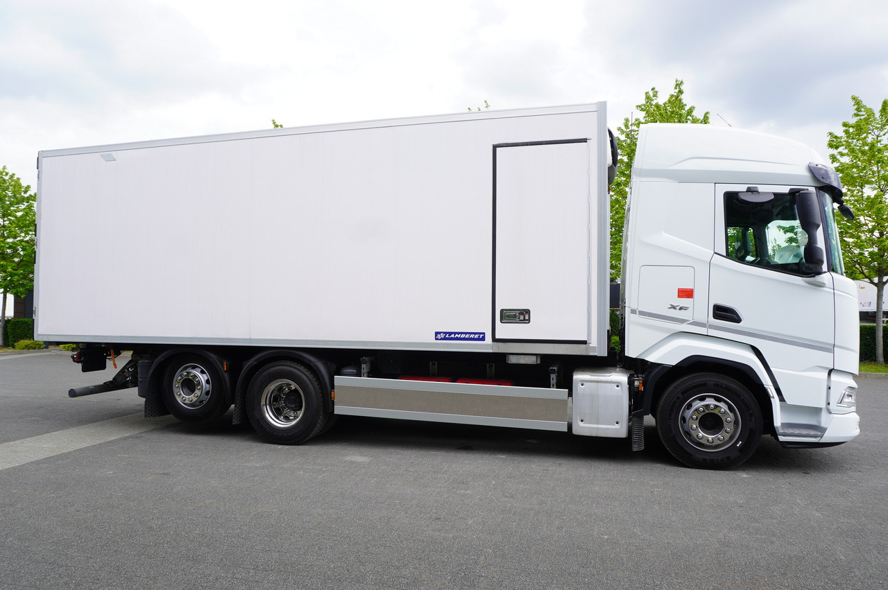 DAF XF 450 E6 / 2022 / Refrigerated Lamberet Carrier Supra 1150 / 450 HP - Hőszigetelt teherautó: 2 kép. DAF XF 450 E6 / 2022 / Refrigerated Lamberet Carrier Supra 1150 / 450 HP - Hőszigetelt teherautó: 2 kép.