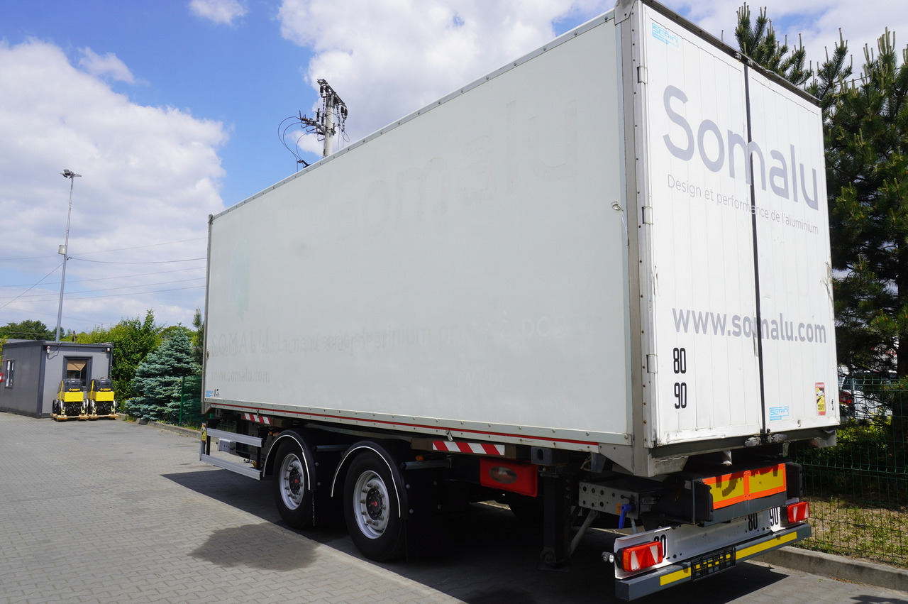 Fruehauf passthrough box trailer 18 EPAL / 2021 / SAF axles - Pótkocsi dobozos: 3 kép. Fruehauf passthrough box trailer 18 EPAL / 2021 / SAF axles - Pótkocsi dobozos: 3 kép.