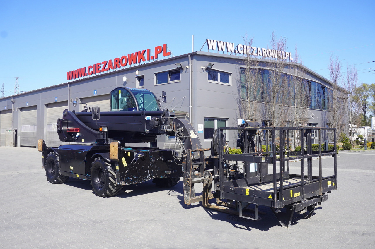 GENIE GTH 4016ER ROTO 4x4x4 / 16 M reach / 4100 MTH! / 4 tons - Teleszkópos homlokrakodó: 1 kép. GENIE GTH 4016ER ROTO 4x4x4 / 16 M reach / 4100 MTH! / 4 tons - Teleszkópos homlokrakodó: 1 kép.