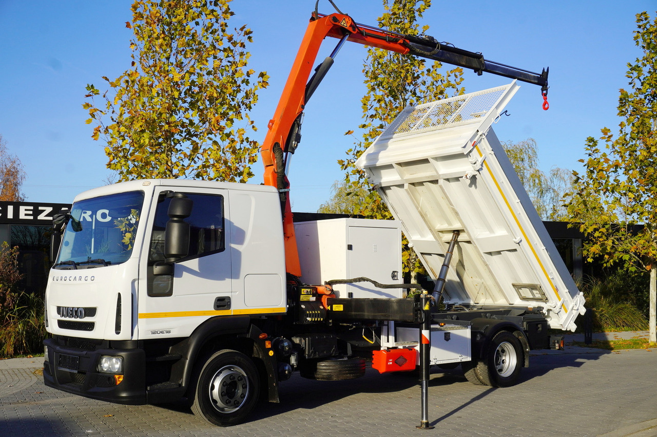 IVECO Eurocargo 120E18 Crane Palfinger / 3-way tipper / sleeper cab - Billenőplatós teherautó, Darus autó: 1 kép. IVECO Eurocargo 120E18 Crane Palfinger / 3-way tipper / sleeper cab - Billenőplatós teherautó, Darus autó: 1 kép.