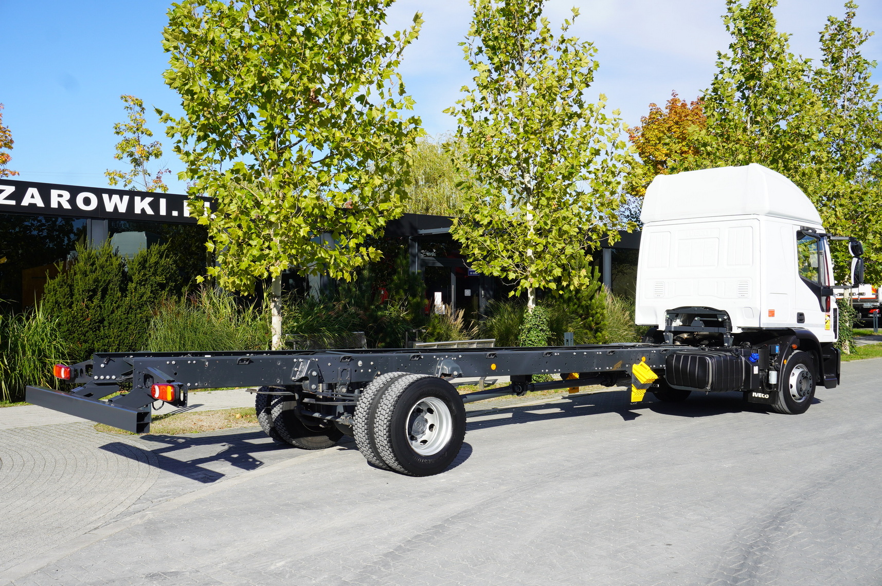 IVECO Eurocargo 140e19 4×2 E6 Glob / ADR / frame 8,1m - Alvaz teherautó: 4 kép. IVECO Eurocargo 140e19 4×2 E6 Glob / ADR / frame 8,1m - Alvaz teherautó: 4 kép.