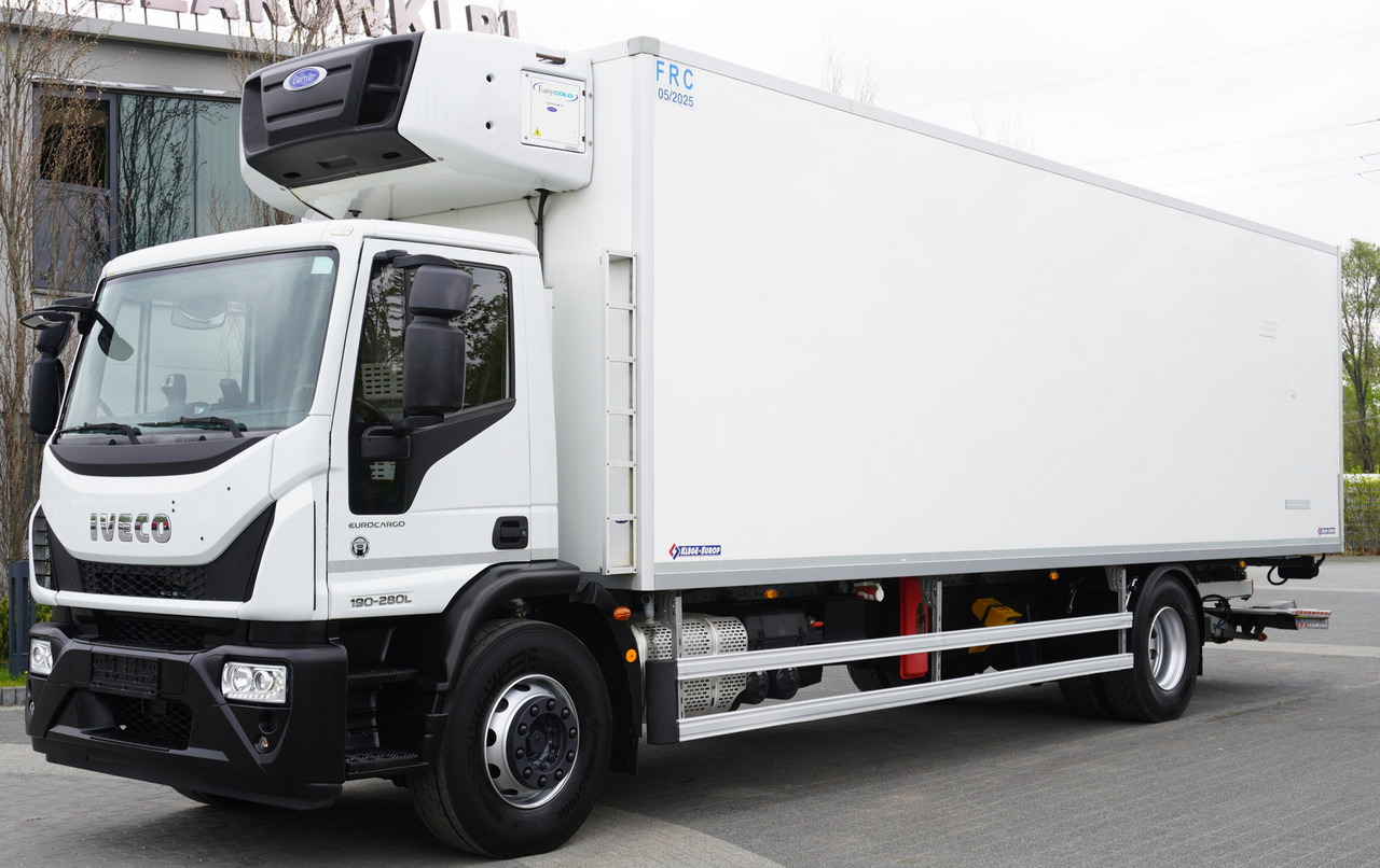 IVECO Eurocargo 190-280L E6 4x2 / Refrigerator / Dhollandia DHSM.20 tail lift / 21 pallets - Hűtős teherautó: 1 kép. IVECO Eurocargo 190-280L E6 4x2 / Refrigerator / Dhollandia DHSM.20 tail lift / 21 pallets - Hűtős teherautó: 1 kép.