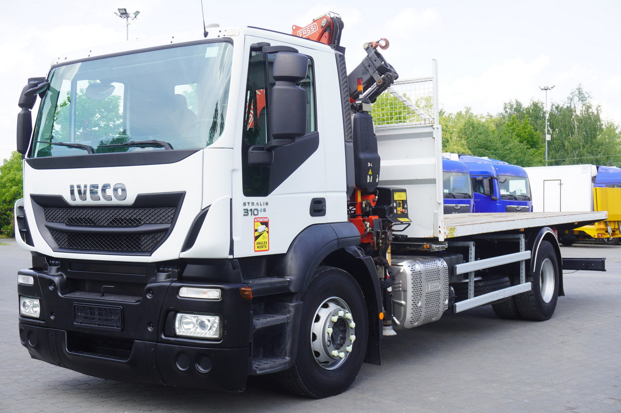 IVECO STRALIS 310 E6 / FASSI F110B / 630 MTH! / 4 t lift cap. / 19 t - Darus autó: 3 kép. IVECO STRALIS 310 E6 / FASSI F110B / 630 MTH! / 4 t lift cap. / 19 t - Darus autó: 3 kép.