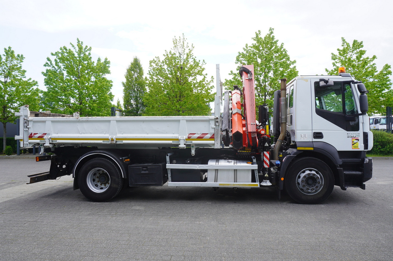 IVECO STRALIS 330 E6 / FASSI 195A 8.5 T / 3-side tipper - Billenőplatós teherautó, Darus autó: 5 kép. IVECO STRALIS 330 E6 / FASSI 195A 8.5 T / 3-side tipper - Billenőplatós teherautó, Darus autó: 5 kép.