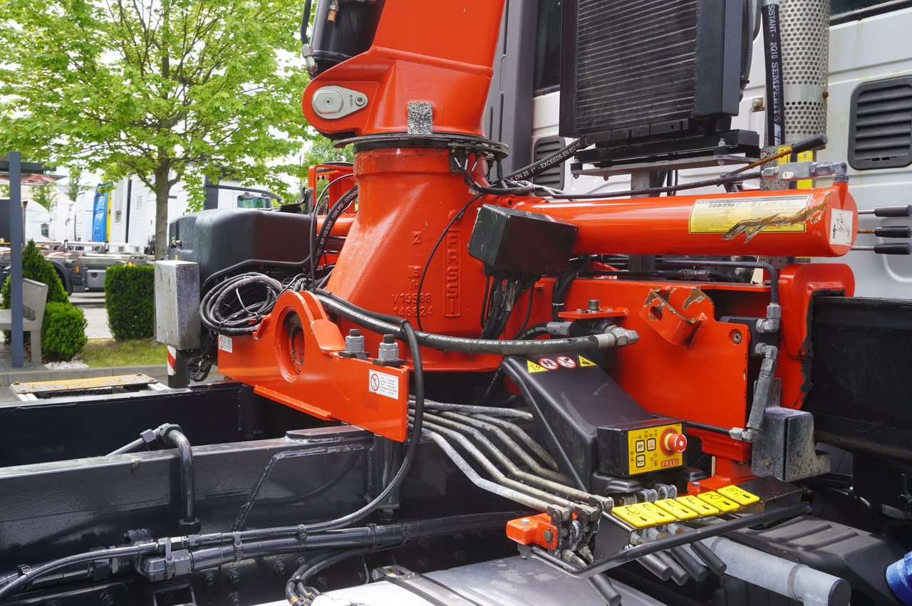 IVECO STRALIS 330 E6 / FASSI 195A 8.5 T / 3-side tipper lízing IVECO STRALIS 330 E6 / FASSI 195A 8.5 T / 3-side tipper: 15 kép.