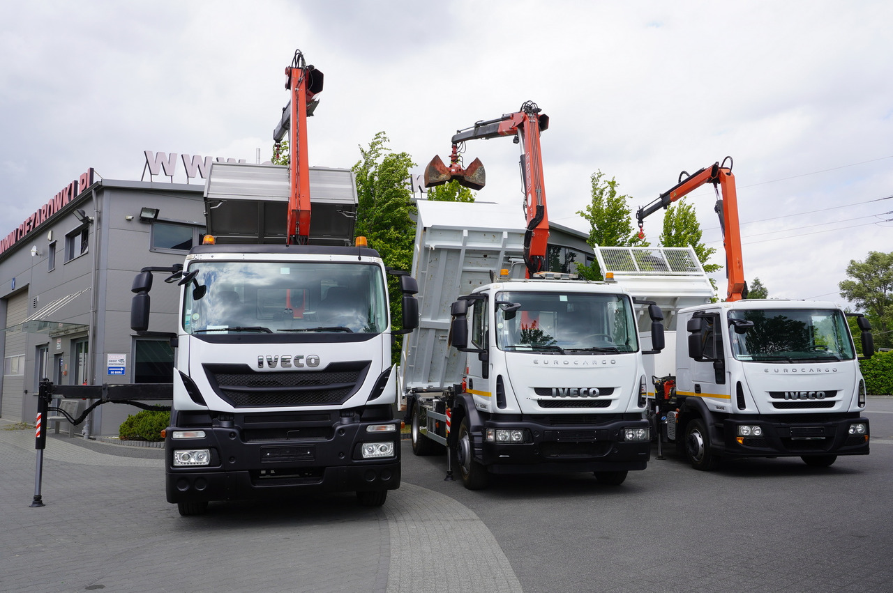 IVECO Stralis 310 E6 / NEW 3-sided tipper / Fassi F135 crane with remote control - Billenőplatós teherautó, Darus autó: 3 kép. IVECO Stralis 310 E6 / NEW 3-sided tipper / Fassi F135 crane with remote control - Billenőplatós teherautó, Darus autó: 3 kép.