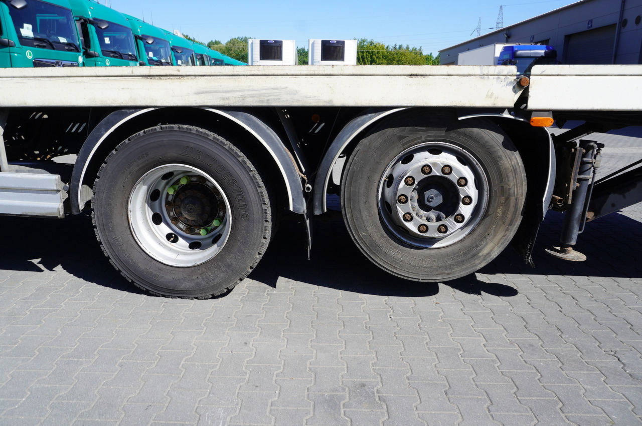 IVECO Stralis 360 EEV Tow truck 6x2 - Autószállító teherautó: 3 kép. IVECO Stralis 360 EEV Tow truck 6x2 - Autószállító teherautó: 3 kép.