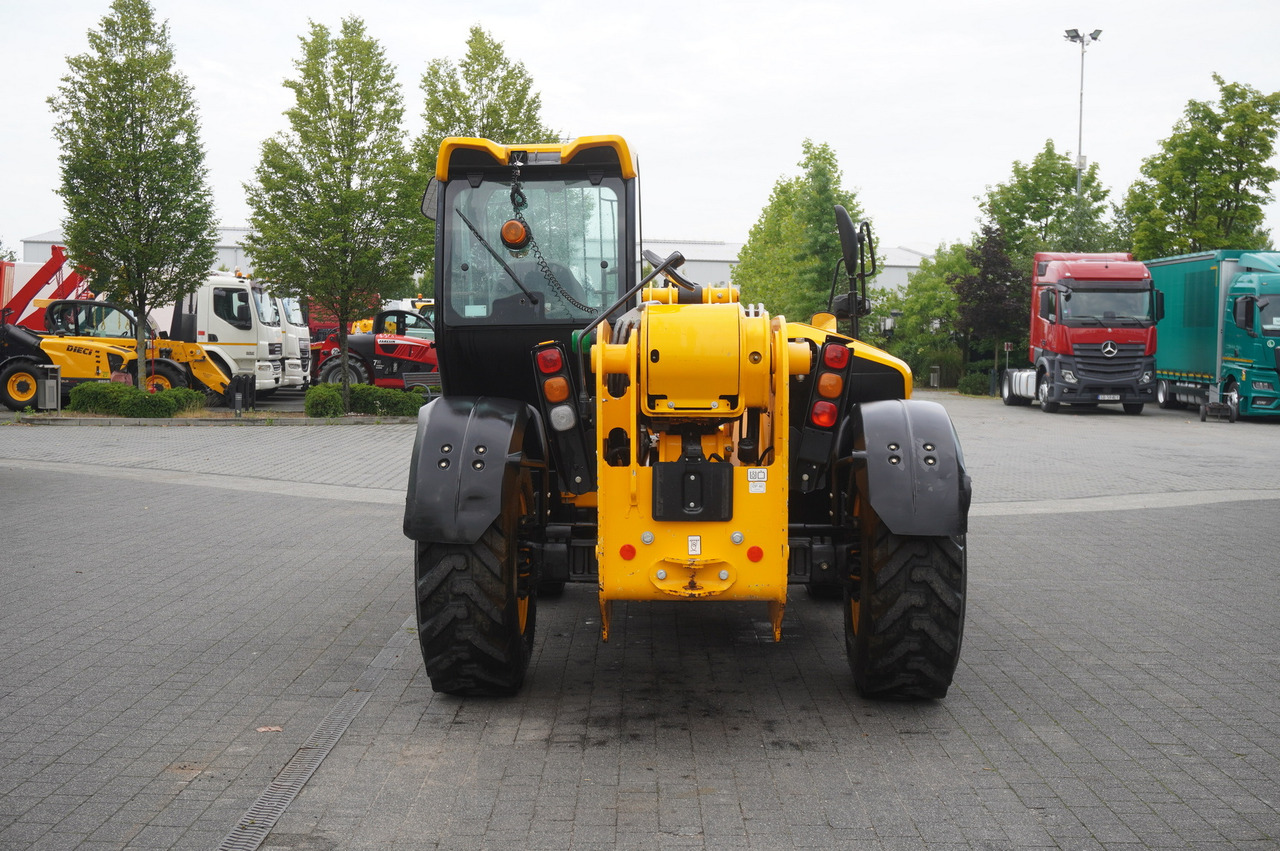 JCB 535-125 / 1500 MTH! / reach 12.5 m / 2021 / 3.5 t - Teleszkópos homlokrakodó: 3 kép. JCB 535-125 / 1500 MTH! / reach 12.5 m / 2021 / 3.5 t - Teleszkópos homlokrakodó: 3 kép.