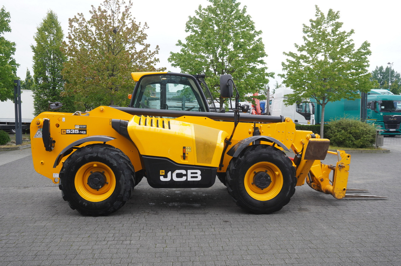 JCB 535-125 / 1500 MTH! / reach 12.5 m / 2021 / 3.5 t - Teleszkópos rakodó: 4 kép. JCB 535-125 / 1500 MTH! / reach 12.5 m / 2021 / 3.5 t - Teleszkópos rakodó: 4 kép.