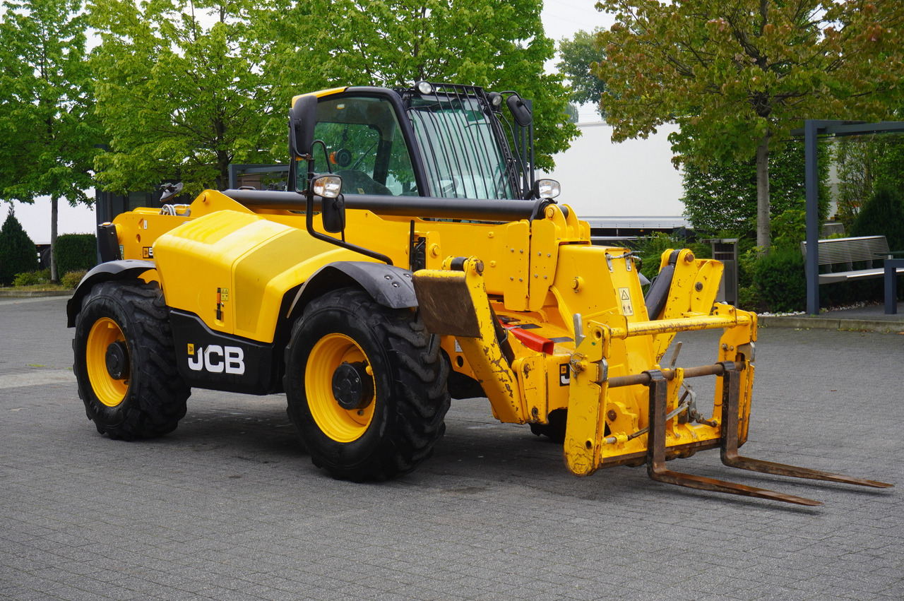 JCB 535-125 / 1500 MTH! / reach 12.5 m / 2021 / 3.5 t - Teleszkópos rakodó: 5 kép. JCB 535-125 / 1500 MTH! / reach 12.5 m / 2021 / 3.5 t - Teleszkópos rakodó: 5 kép.