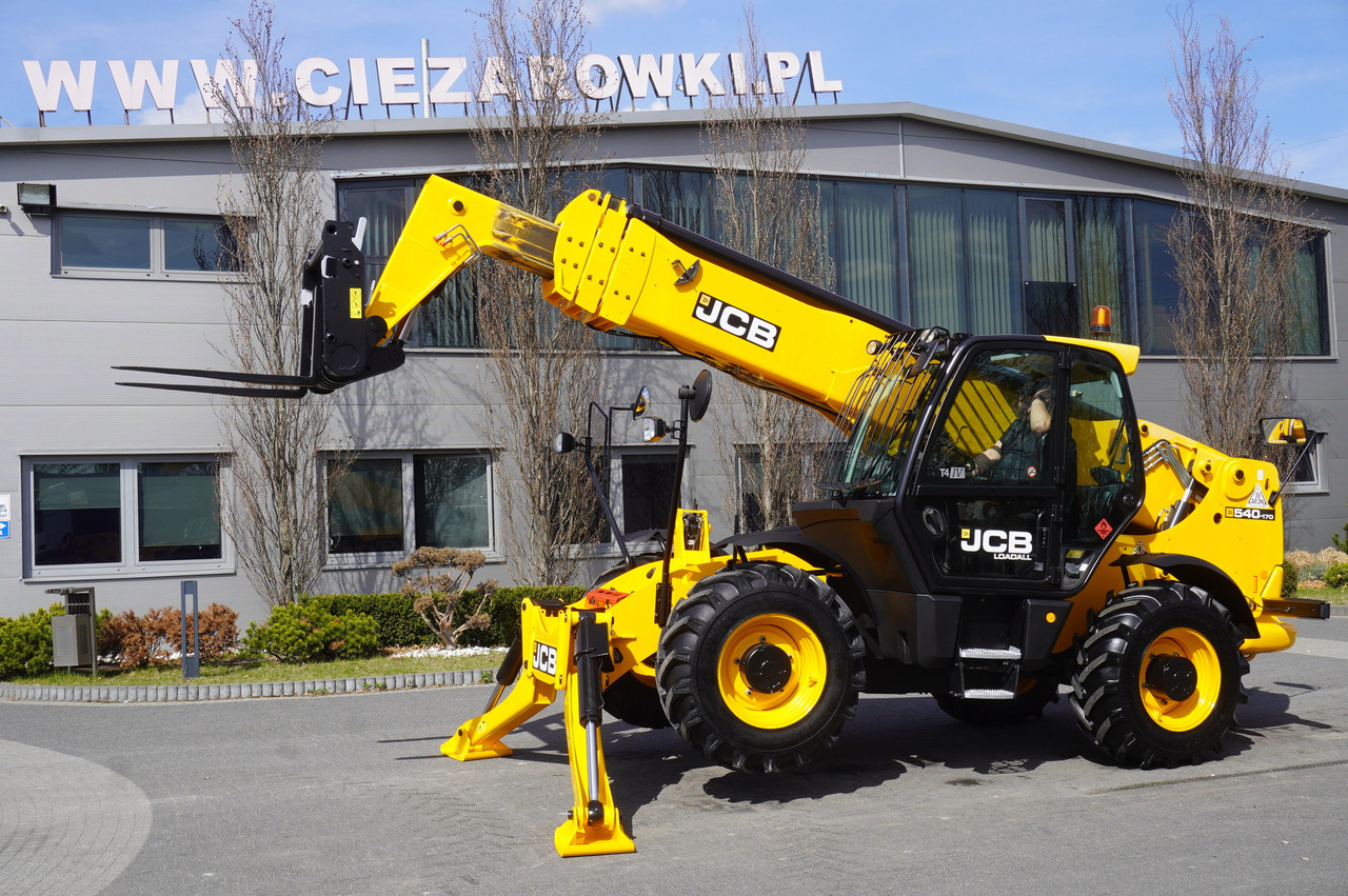 JCB 540-170 Telescopic Loader / 17m / joystick - Teleszkópos homlokrakodó: 4 kép. JCB 540-170 Telescopic Loader / 17m / joystick - Teleszkópos homlokrakodó: 4 kép.