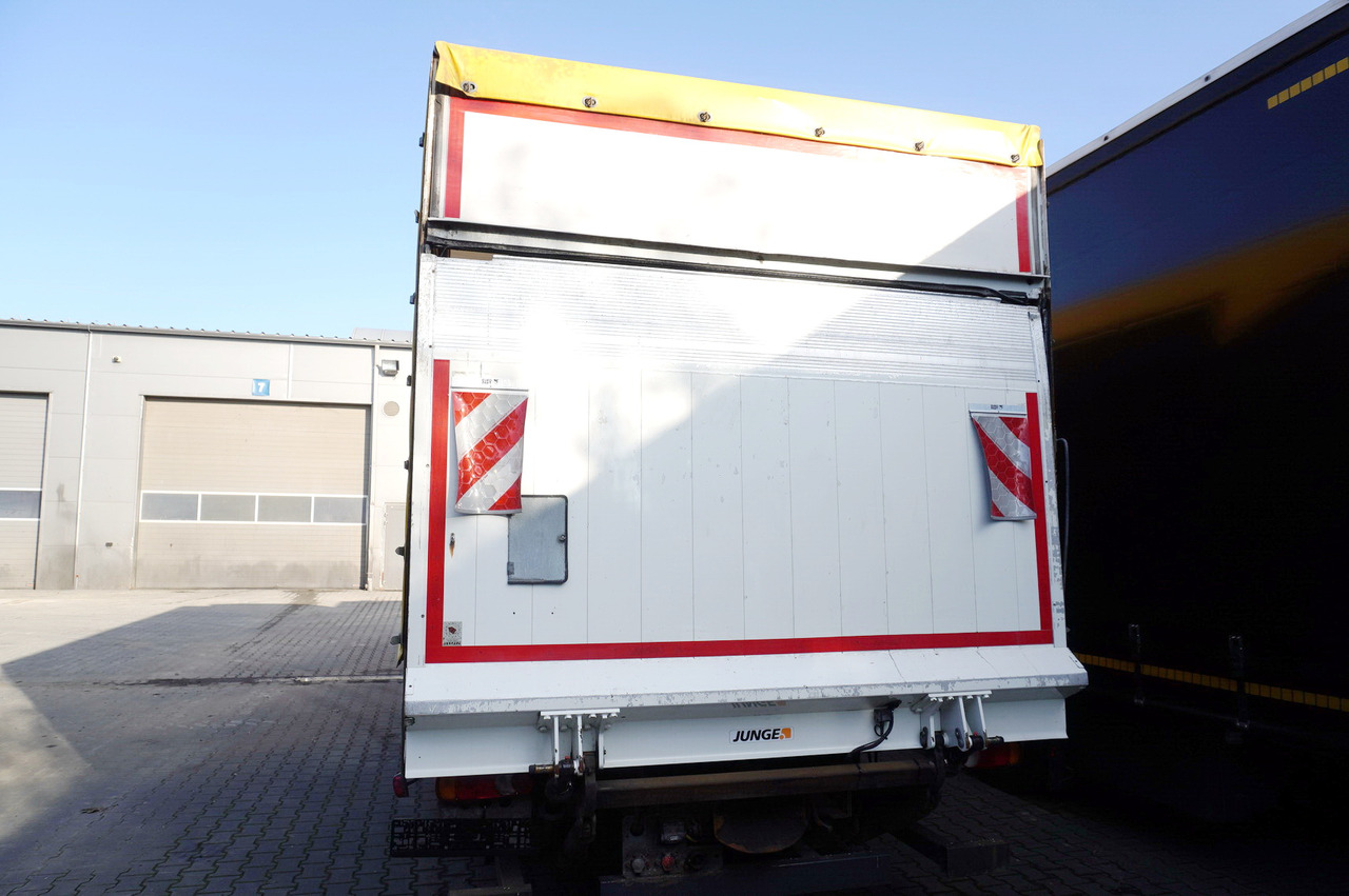 JUNGE Body Tarpaulin JUNGE / 18 Europallets / 2015 - Ponyvás felépítmény: 5 kép. JUNGE Body Tarpaulin JUNGE / 18 Europallets / 2015 - Ponyvás felépítmény: 5 kép.
