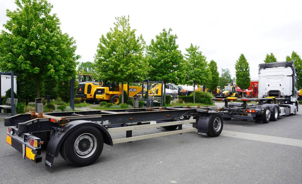 KOGEL BDF Low Deck Mega trailer - Pótkocsi cserefelépítményes: 2 kép. KOGEL BDF Low Deck Mega trailer - Pótkocsi cserefelépítményes: 2 kép.