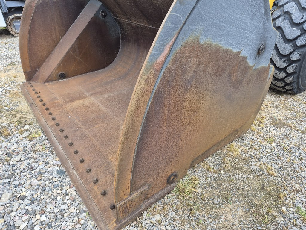 KOMATSU WA475-10E0 wheel loader / 2023 / 3300 MTH - Gumikerekes homlokrakodó: 5 kép. KOMATSU WA475-10E0 wheel loader / 2023 / 3300 MTH - Gumikerekes homlokrakodó: 5 kép.