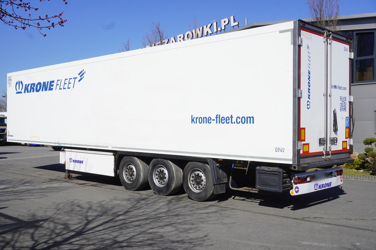 KRONE refrigerated semi-trailer / Thermoking SLXE 300 / 30 tons load capacity - Félpótkocsi hűtős: 5 kép. KRONE refrigerated semi-trailer / Thermoking SLXE 300 / 30 tons load capacity - Félpótkocsi hűtős: 5 kép.