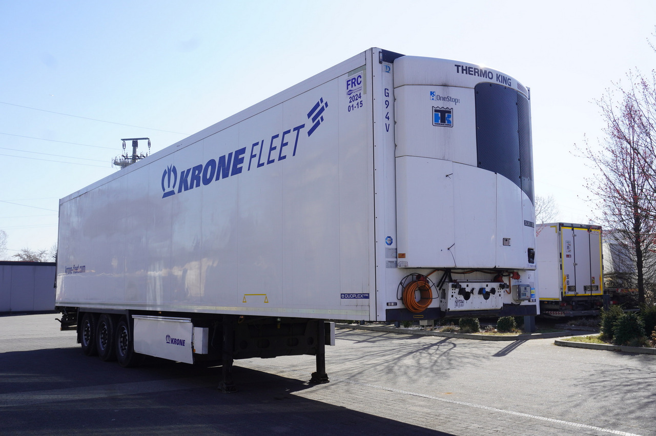 KRONE refrigerated semi-trailer / Thermoking SLXE 300 / 30 tons load capacity - Félpótkocsi hűtős: 1 kép. KRONE refrigerated semi-trailer / Thermoking SLXE 300 / 30 tons load capacity - Félpótkocsi hűtős: 1 kép.