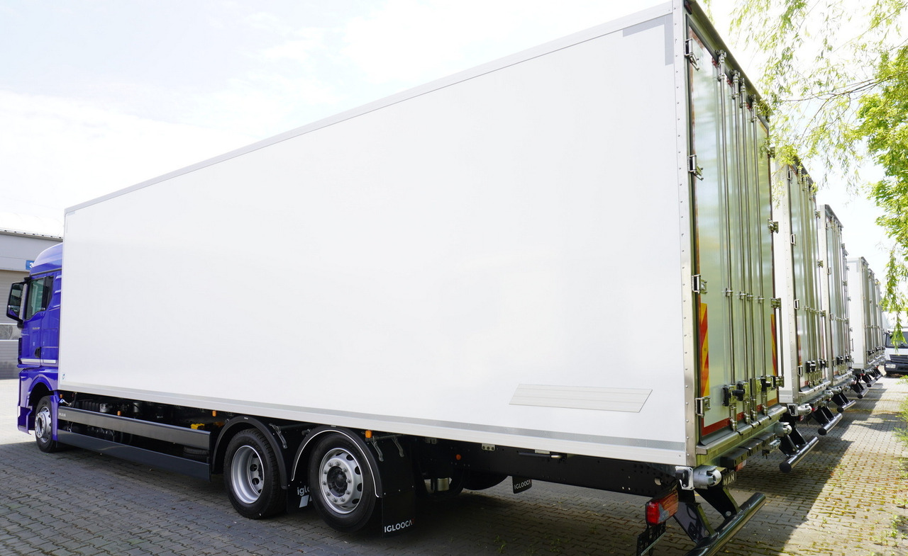 MAN New MAN TGX 26.400 / NEW IGLOOCAR refrigerator 20 pallets / 6×2 / 2024 / 2 units - Hűtős teherautó: 5 kép. MAN New MAN TGX 26.400 / NEW IGLOOCAR refrigerator 20 pallets / 6×2 / 2024 / 2 units - Hűtős teherautó: 5 kép.