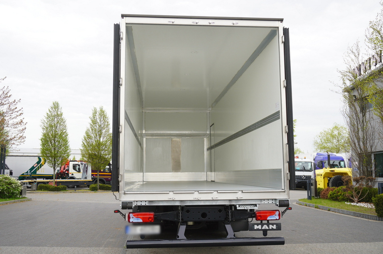 MAN New MAN TGX 26.400 / New Isotherm Plandex 23 Pallets / Warranty - Hőszigetelt teherautó: 4 kép. MAN New MAN TGX 26.400 / New Isotherm Plandex 23 Pallets / Warranty - Hőszigetelt teherautó: 4 kép.