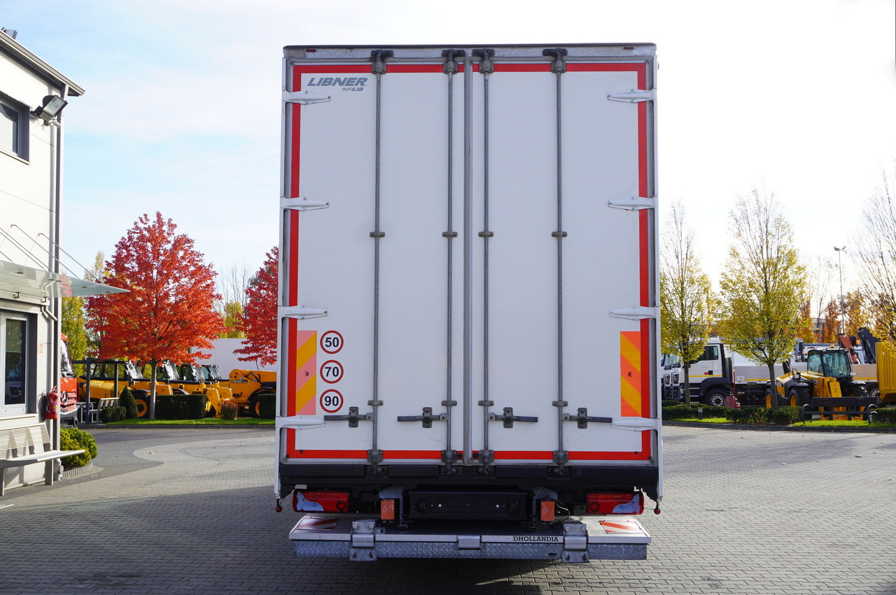 MAN TGL 12.220 / Curtainsider 19 EPAL / 140 tho. km - Ponyvás teherautó: 4 kép. MAN TGL 12.220 / Curtainsider 19 EPAL / 140 tho. km - Ponyvás teherautó: 4 kép.
