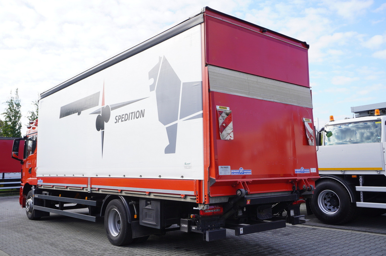 MAN TGM 15.290 / Curtainsider 17 EPAL / 2022 - Ponyvás teherautó: 2 kép. MAN TGM 15.290 / Curtainsider 17 EPAL / 2022 - Ponyvás teherautó: 2 kép.